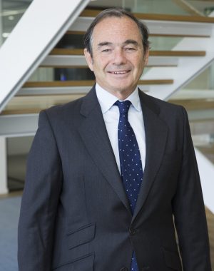 Miguel Zurita – Investment, PE (3) Miguel Zurita - Investment, PE (3)